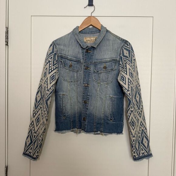 Artisan De Luxe Jackets & Blazers - Artisan De Luxe Jean Jacket Womens Sz S Blue Embroidered Sleeve Denim Boho Fest